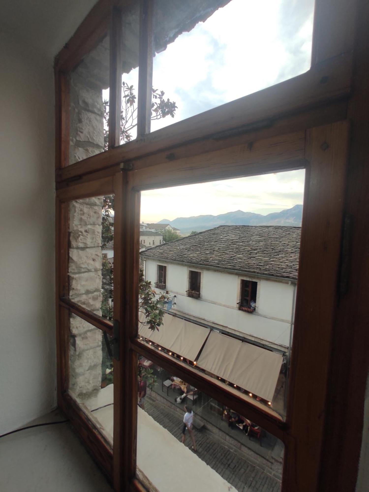 Xheison Apartment Gjirokastër المظهر الخارجي الصورة
